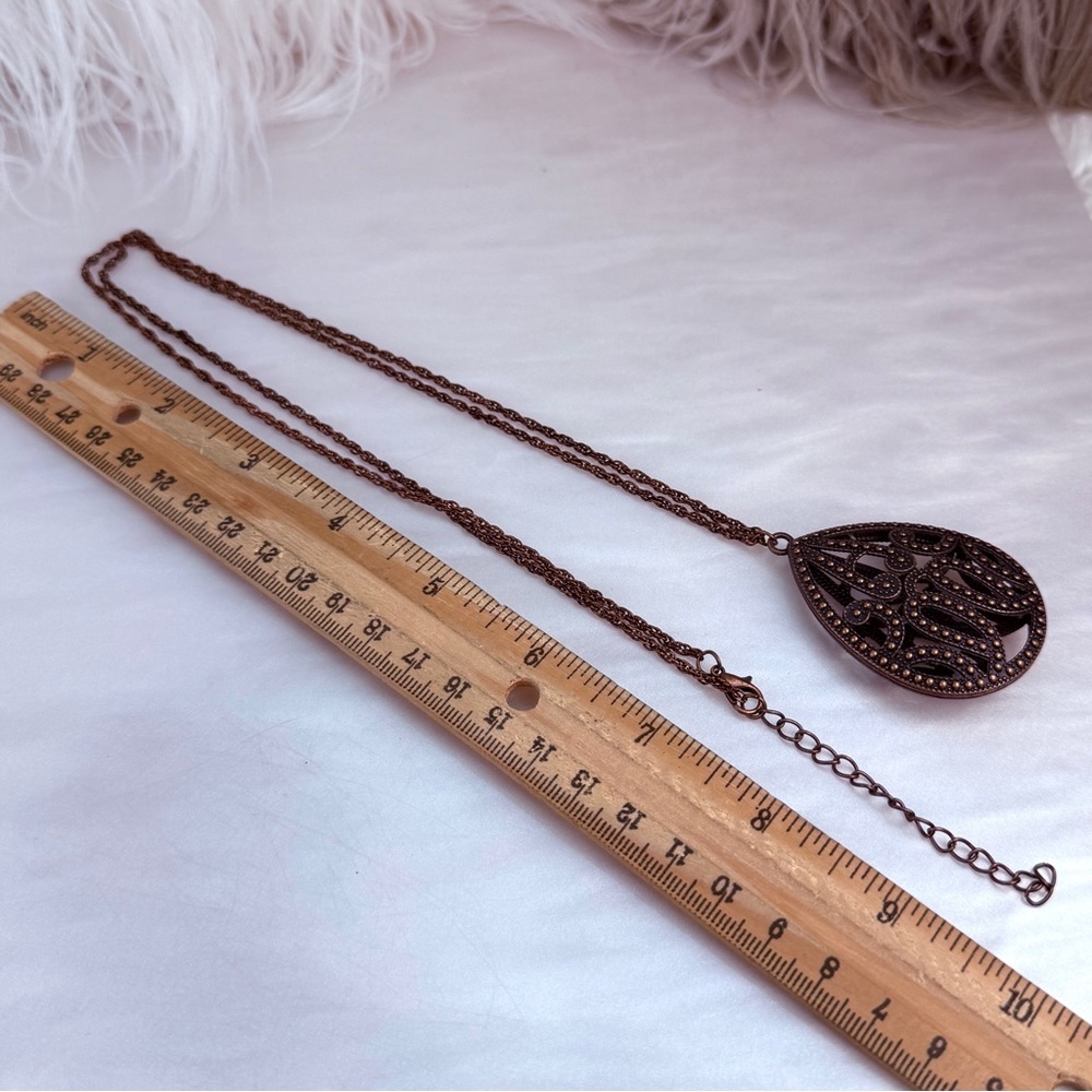 Bohemian chic, long Brown Teardrop Pendant Necklace - Picture 11 of 12